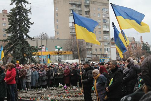 Народне віче вшанувало «Небесну сотню»