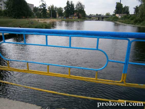 Ковель міст пофарбували