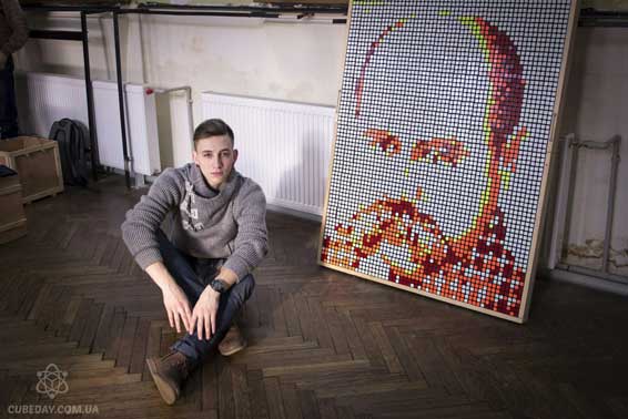 Ковельчанин із кубиків Рубіка склав портрет Тараса Шевченка