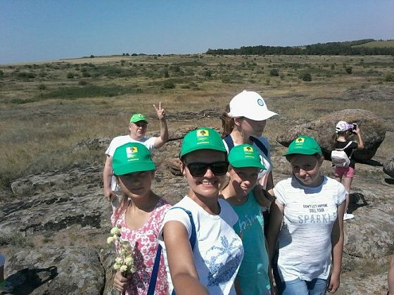 Ковельські школярі змістовно й цікаво відпочили на Донеччині